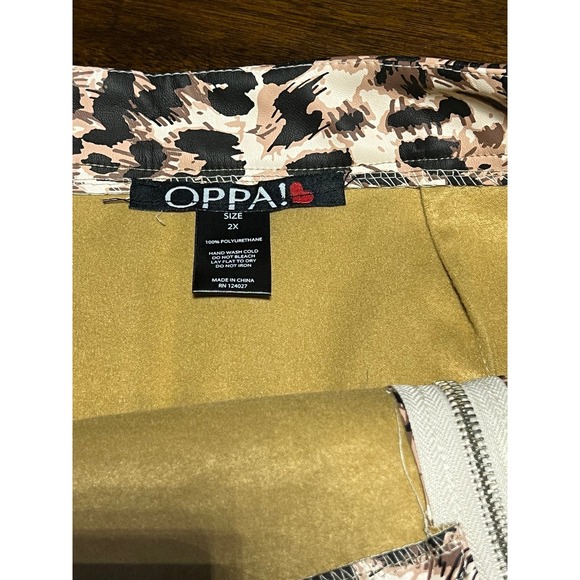 Plus Size Cheetah Print Skirt - Picture 3 of 3